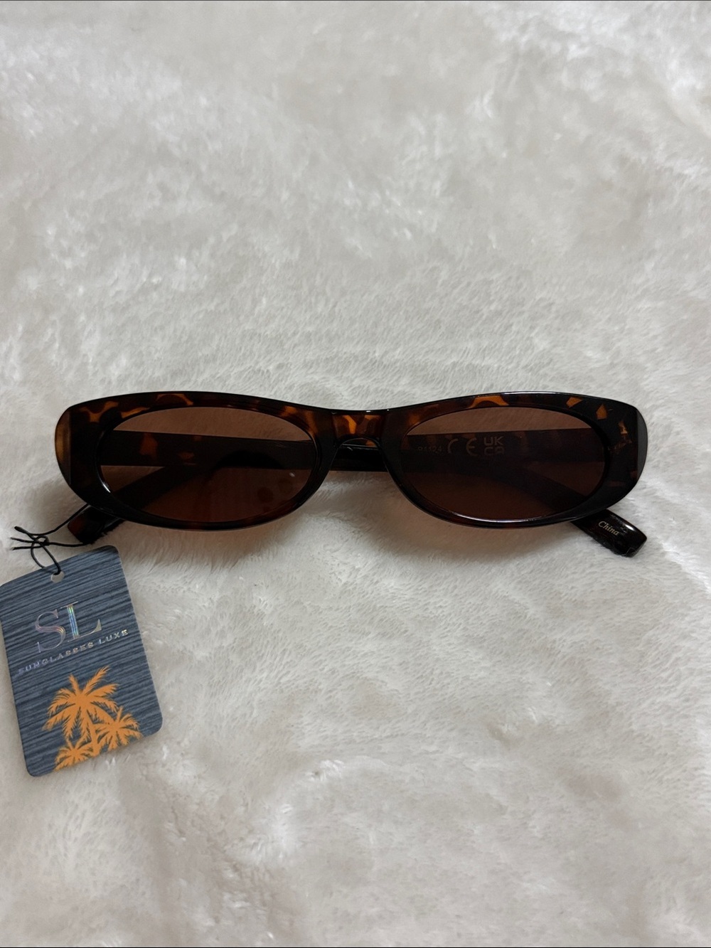 NWT Tortoiseshell Oval Women's Sunglasses - Brown Lenses